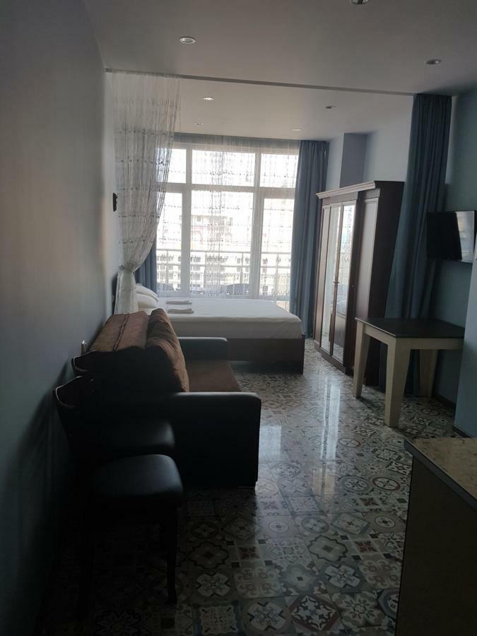 Apartment Lotos Batumi 72 Luaran gambar