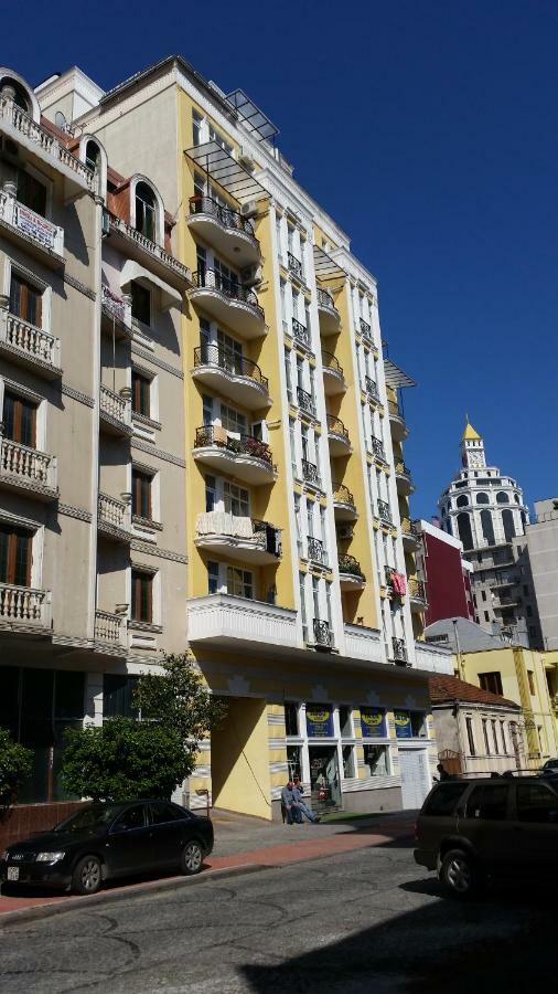 Apartment Lotos Batumi 72 Luaran gambar