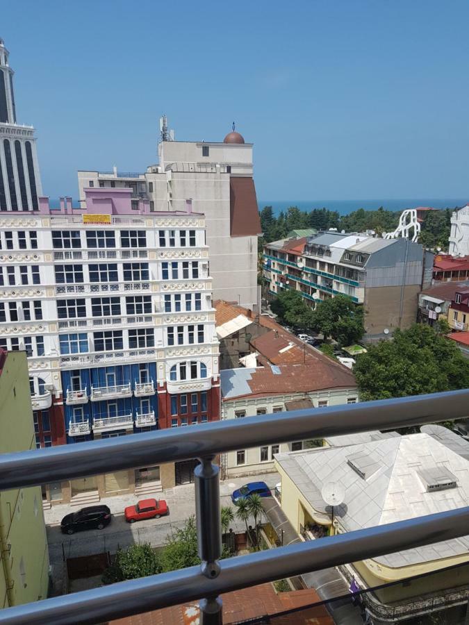Apartment Lotos Batumi 72 Luaran gambar